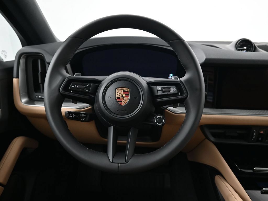 Certified 2026 Porsche Cayenne Coupe AWD/4WD image 13