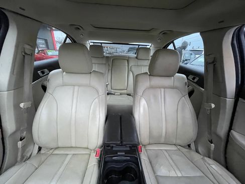 Used 2014 Lincoln MKS AWD w/ Equipment Group 101A image 20