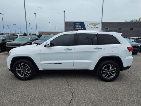 Used 2020 Jeep Grand Cherokee Limited AWD/4WD image 7