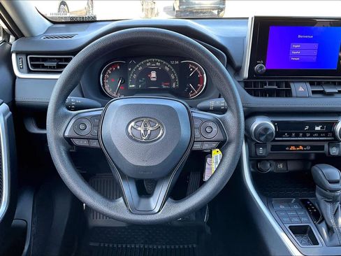 Certified 2025 Toyota RAV4 LE image 5
