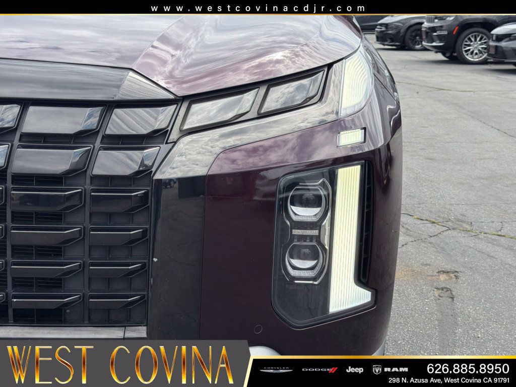 Used 2023 Hyundai Palisade Limited FWD image 13