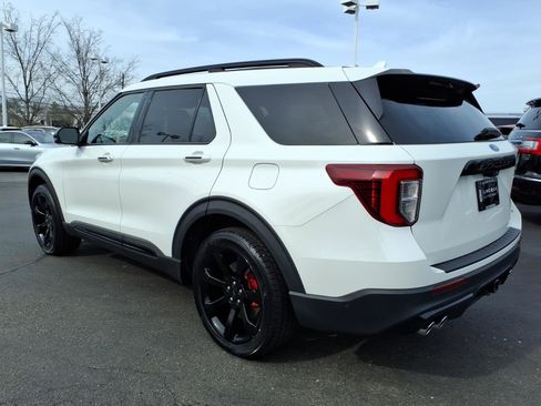 Used 2021 Ford Explorer ST w/ Equipment Group 401A image 5