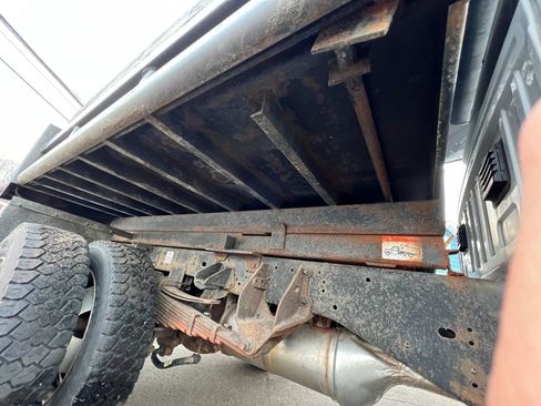 Used 2015 RAM 5500 Tradesman image 9