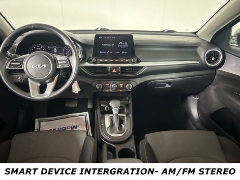 Certified 2024 Kia Forte LXS image 4