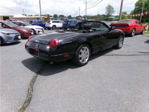 Used 2002 Ford Thunderbird image 21