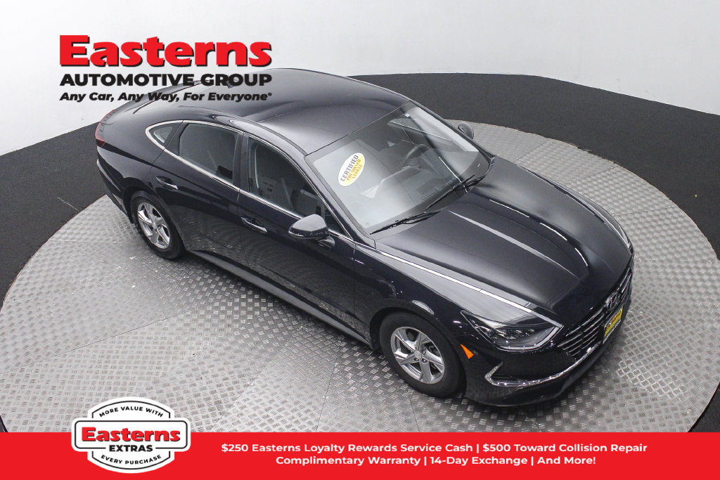Used 2023 Hyundai Sonata SE FWD image 4
