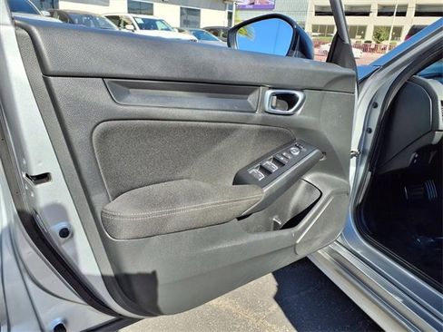 Used 2024 Honda Civic Sport image 11