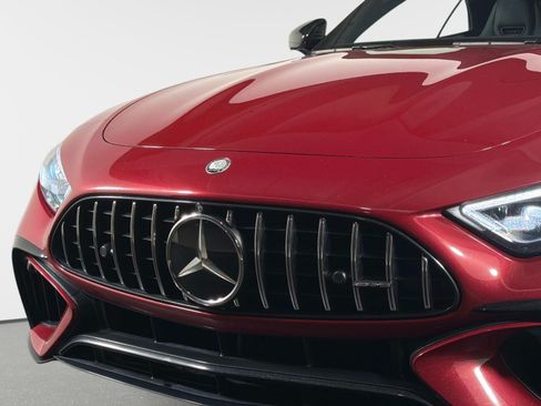 Used 2025 Mercedes-Benz SL 63 AMG 4MATIC image 19