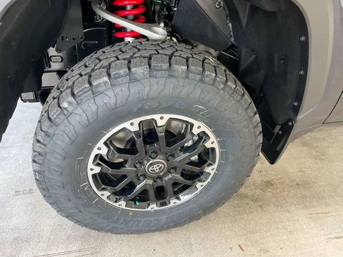 New 2026 Toyota Tundra SR5 AWD/4WD image 10