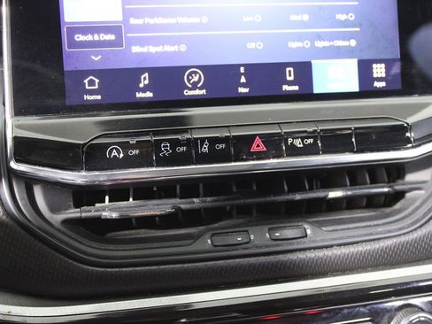 Used 2022 Jeep Compass Trailhawk w/ Trailhawk Elite Group image 19