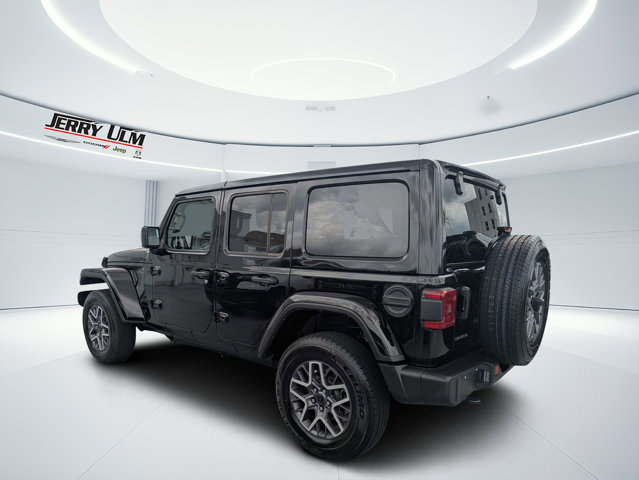 Certified 2026 Jeep Wrangler Unlimited Sahara AWD/4WD image 5