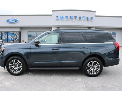 Used 2025 Ford Expedition Active