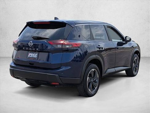 Used 2025 Nissan Rogue SV FWD image 5