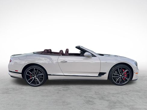 Used 2020 Bentley Continental GT image 10
