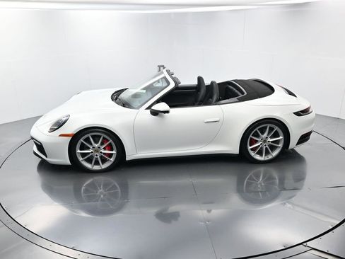 Used 2024 Porsche 911 Carrera S image 39