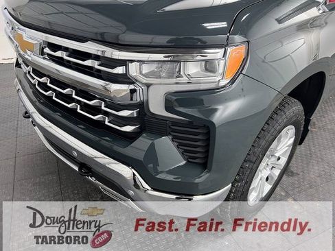New 2026 Chevrolet Silverado 1500 LTZ w/ LTZ Premium Package AWD/4WD image 21