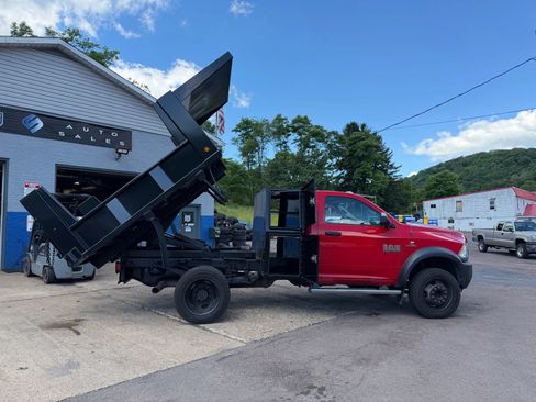 Used 2014 RAM 5500 Tradesman w/ Power & Remote Entry Group AWD/4WD image 5