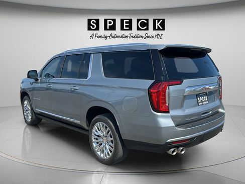 Used 2023 GMC Yukon XL Denali w/ Max Trailering Package AWD/4WD image 3