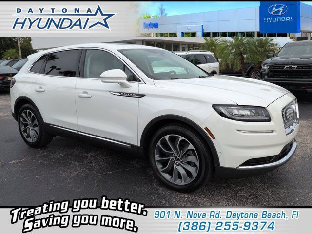 Used 2023 Lincoln Nautilus Reserve w/ Equipment Group 201A FWD image 1