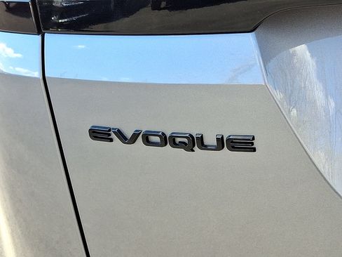 Used 2026 Land Rover Range Rover Evoque S AWD/4WD image 30