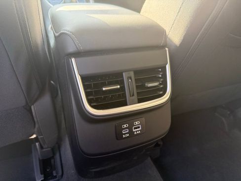 Certified 2025 Subaru Outback Premium w/ Popular Package #1A image 23