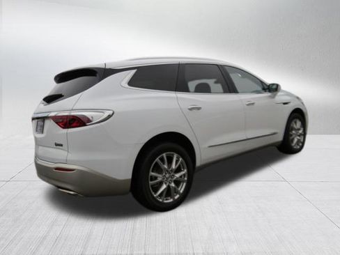 Used 2024 Buick Enclave Essence w/ Experience Buick Package image 8