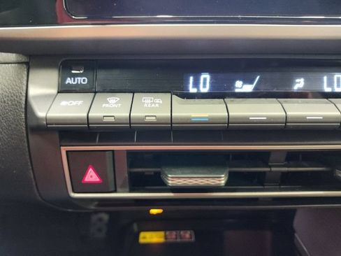 Used 2026 Toyota Camry SE FWD image 62