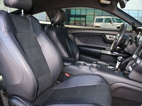 Used 2015 Ford Mustang GT Premium RWD image 23