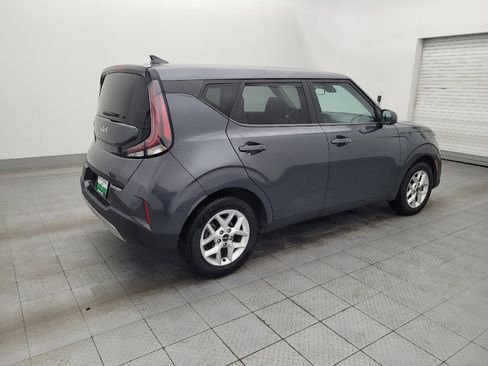 Used 2023 Kia Soul LX w/ LX Technology Package image 10