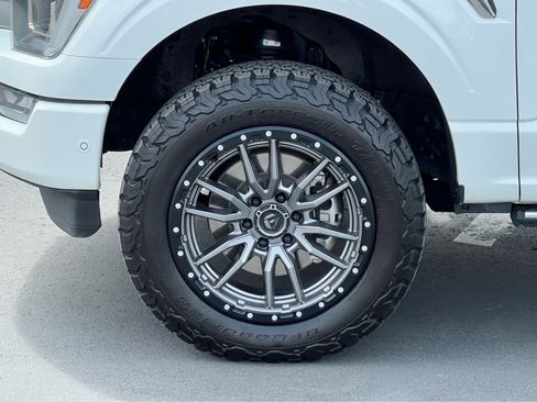 Certified 2022 Ford F150 Platinum w/ Equipment Group 701A High AWD/4WD image 13