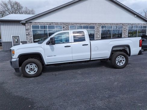 Used 2019 GMC Sierra 2500 4x4 Double Cab w/ Sierra Convenience Package image 3
