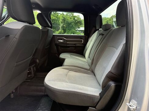 Used 2022 RAM 2500 Big Horn AWD/4WD image 6
