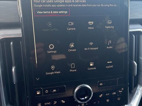 Used 2025 GMC Acadia Elevation image 16