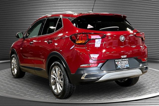 Used 2020 Buick Encore GX Essence w/ Experience Buick Package FWD image 4