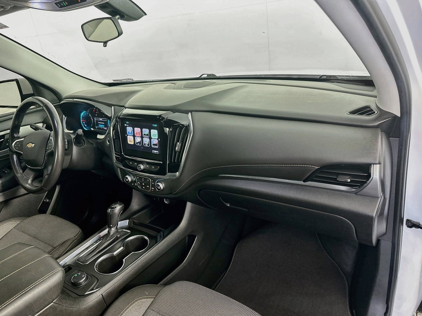 Used 2018 Chevrolet Traverse LT AWD/4WD image 29