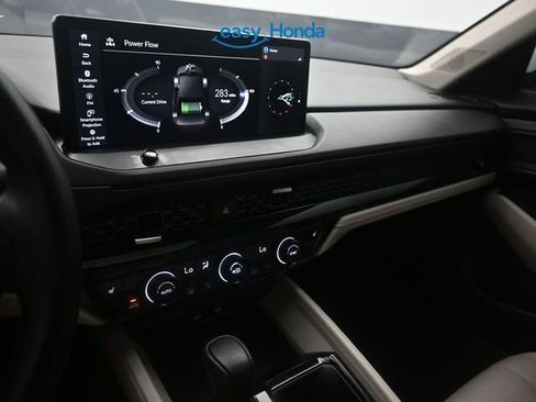 Used 2024 Honda Accord EX-L image 11