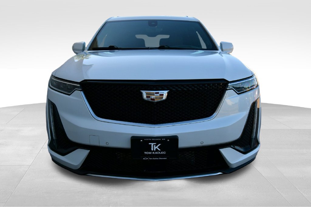 Used 2021 Cadillac XT6 Sport w/ Platinum Package AWD/4WD image 11