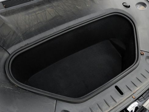 Used 2023 Tesla Model S Standard Range image 44