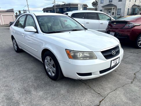 Used 2008 Hyundai Sonata GLS image 3