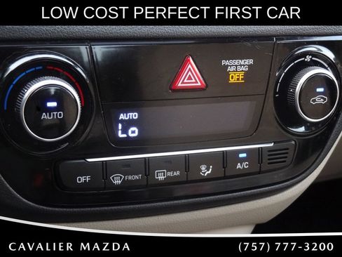 Used 2022 Hyundai Accent Limited FWD image 26