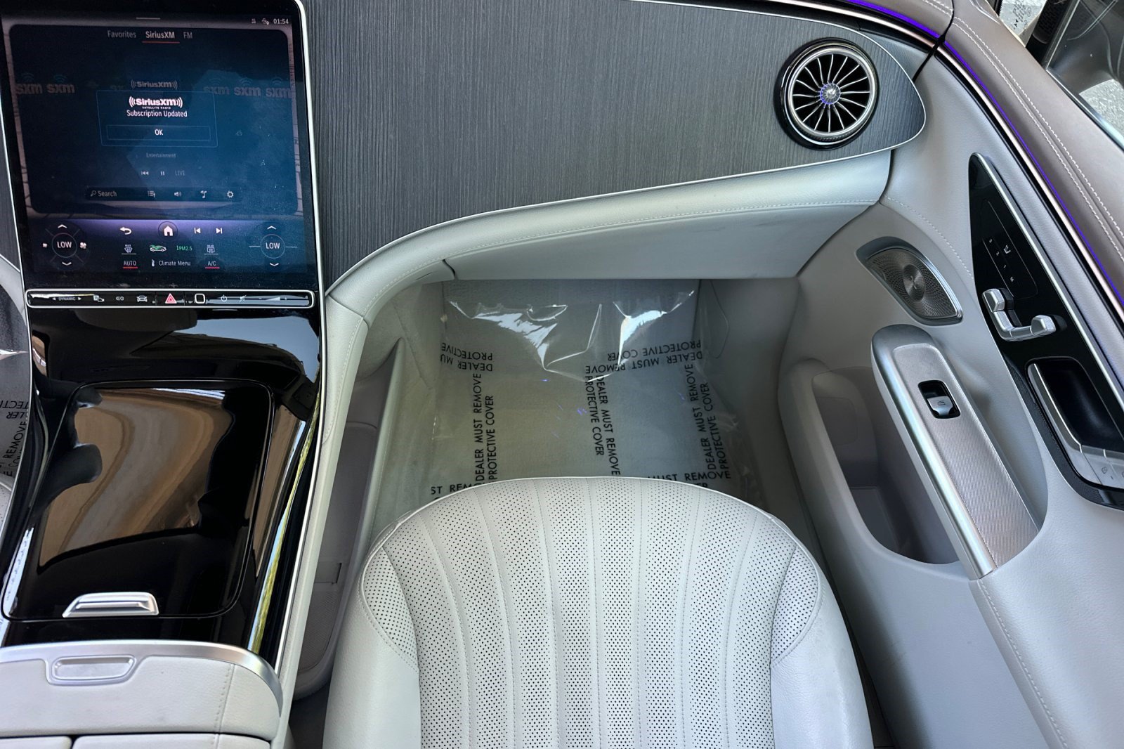 Certified 2023 Mercedes-Benz EQE 500 4MATIC SUV image 35