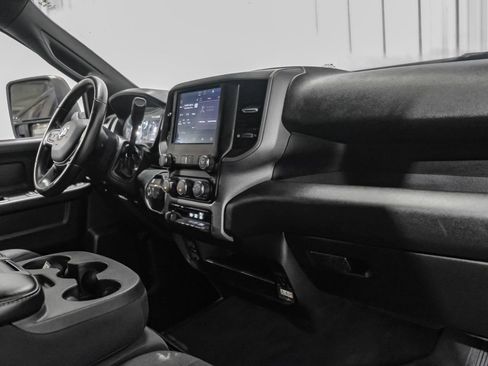 Used 2024 RAM 3500 Tradesman w/ Chrome Appearance Group image 12