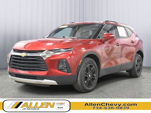 Used 2021 Chevrolet Blazer LT AWD/4WD image 1