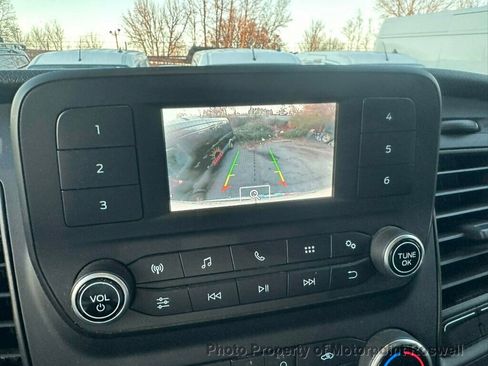 Used 2021 Ford Transit 250 Medium Roof image 15