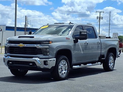 Used 2024 Chevrolet Silverado 2500 LT w/ All Star Edition image 1