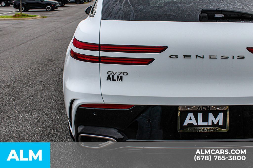 Used 2026 Genesis GV70 3.5T Sport Prestige AWD/4WD image 12