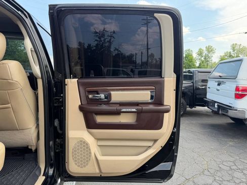 Used 2015 RAM 3500 Laramie AWD/4WD image 19