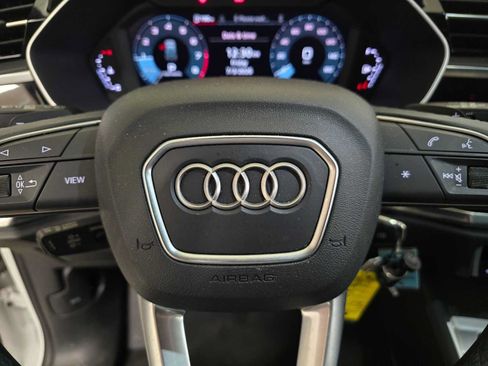 Used 2025 Audi Q3 2.0T Premium AWD/4WD image 23