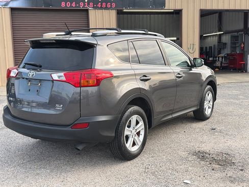 Used 2013 Toyota RAV4 XLE image 6