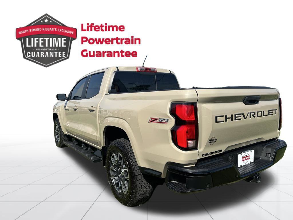 Used 2024 Chevrolet Colorado Z71 w/ Z71 Convenience Package 2 AWD/4WD image 5